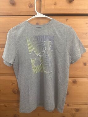 Under Armour Boy’s Grey Short-Sleeve Logo Tee